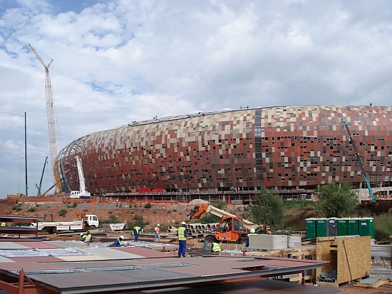 fifa-world-cup-2010-stadium_1_Zb1RT_69