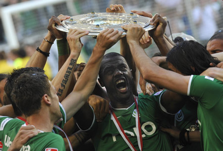 xin_1420506240900234840925