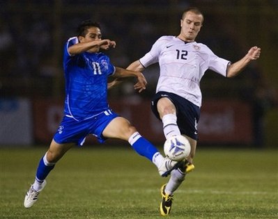 Rodolfo Zelaya, Michael Bradley